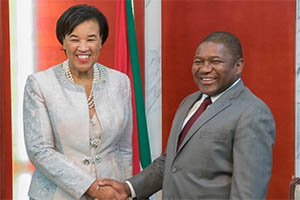 Presidente Nyusi recebe em audiência a Secretária-Geral da Commonwealth, Patrícia Scotland