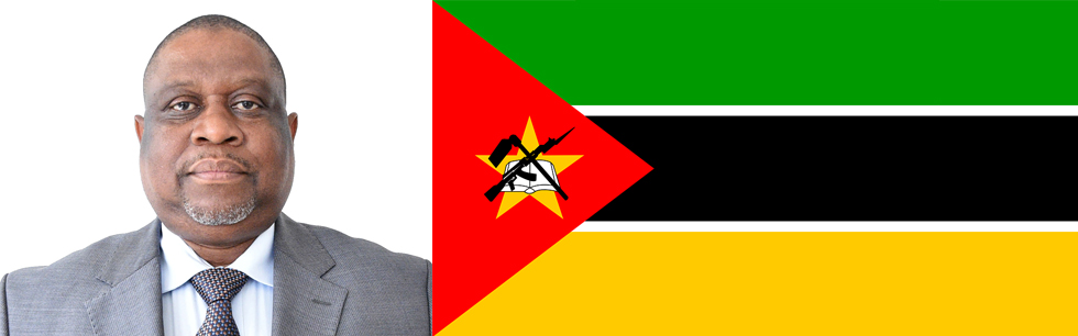 Embaixador César Gouveia Júnior