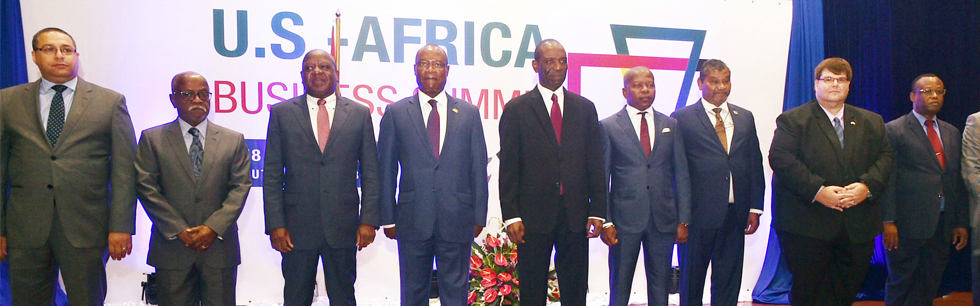 Foto família da cerimónia de lançamento da Cimeira EUA-África