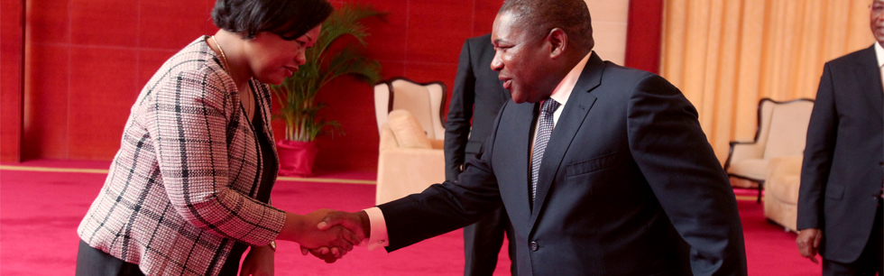 Presidente da República ao receber Cartas Credenciais da Embaixadora do Seychelles