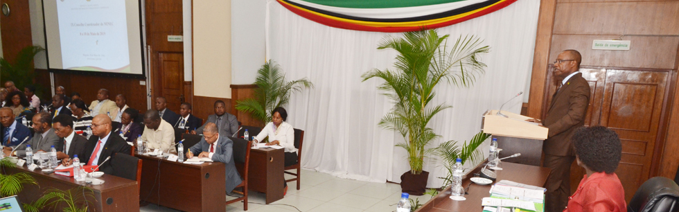 Ministro José Pacheco discursando no Conselho Coordenador