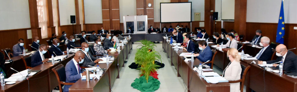 Ministra Verónica Macamo no Diálogo Político entre Moçambique e a União Europeia