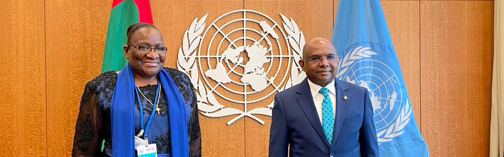 Ministra Verónica Macamo na audiência com o Presidente da 76ª Assembleia Geral da ONU, Abdulla Shahid, em Nova Iorque