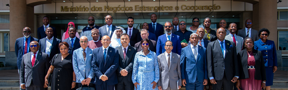 Ministra Lucas com Embaixadores africanos e medio oriente