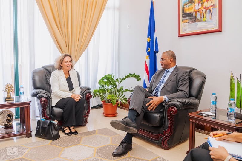 Embaixadora da União Europeia em Cabo Verde reune-se com o Presidente da Assembleia Nacional