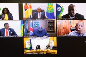 Presidente Filipe Nyusi ao participar na Cimeira virtual da Troika da SADC