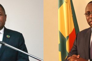 Presidente Filipe Nyusi à esquerda e o Presidente do Senegal Macky Sall à direita
