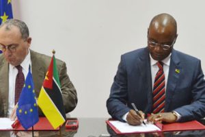Ministro Pacheco assina convenção de financiamento com a União Europeia