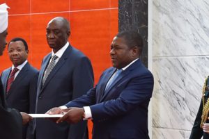 Embaixador Adb Alla Ahmed Hassan Salim, do Sudão