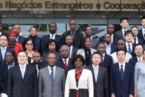 Foto de Família da Comissão Mista Moçambique-China