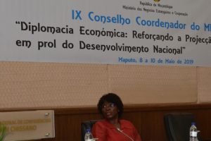 Ministro José Pacheco discursando no Conselho Coordenador