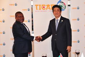 Presidente da República, Filipe Nyusy, no encontro que manteve com o Primeiro-Ministro japonês, Shinzo Abe, a margem da sexta edição da Conferência TICAD